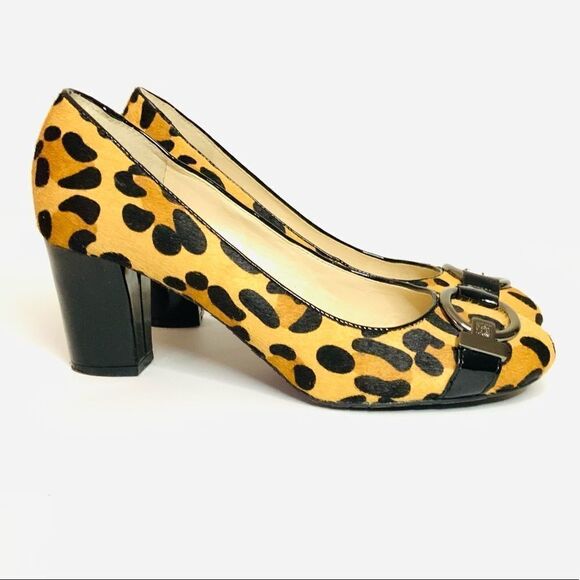 Anne Klein 'Fielding' Cheetah Print Leather Round Toe Heels - Picture 8 of 14